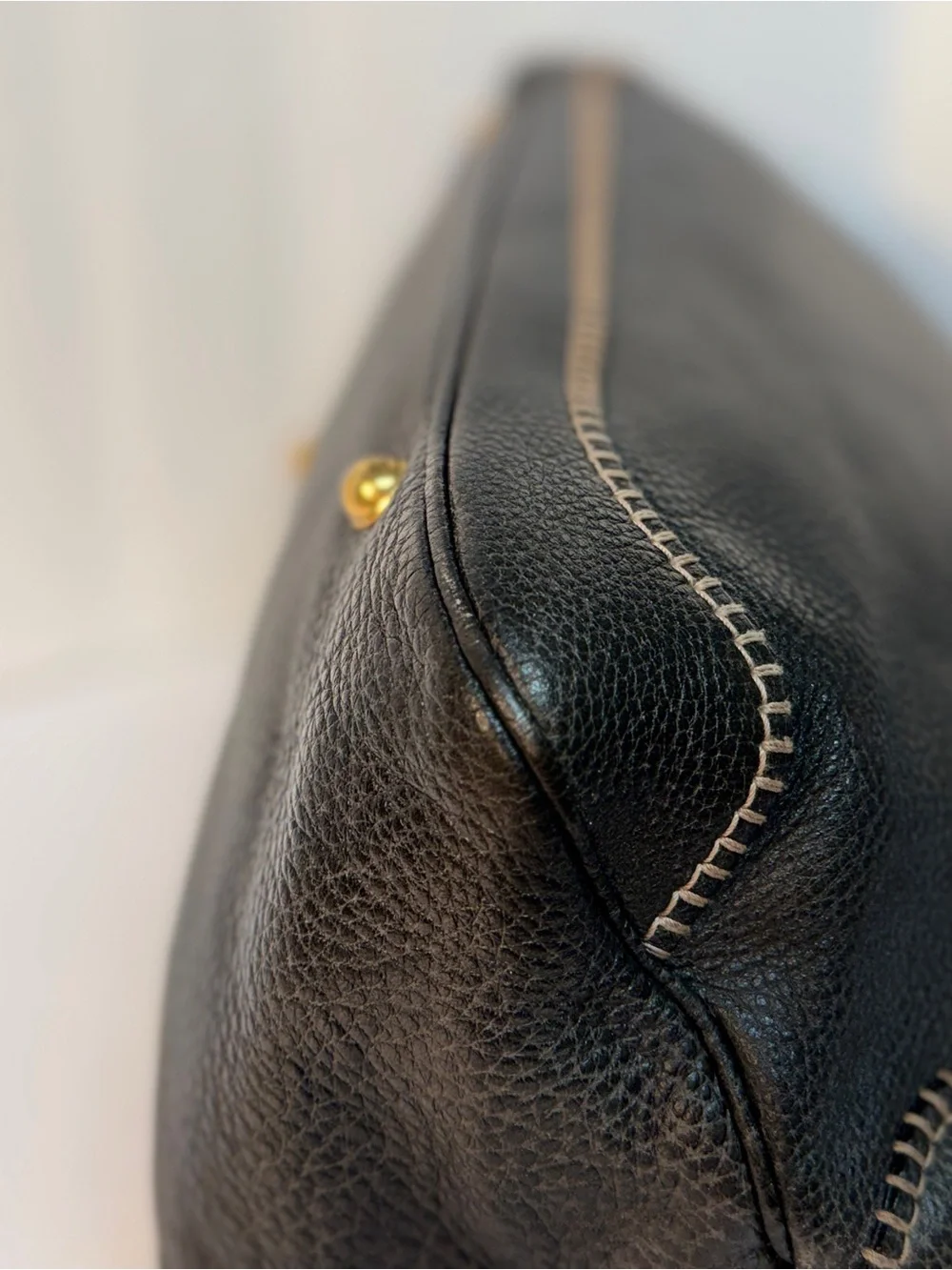 Gucci Pelham horsebit flap Leather Satchel with Gold-Tone Hardware EUC